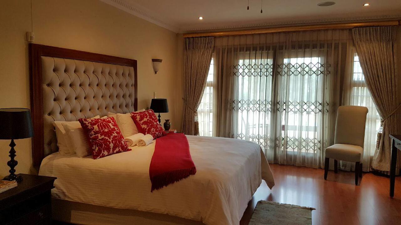 Lily White Guest House Centurion Exterior photo